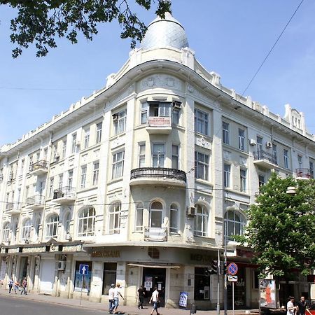 Darkmen Hotel Odessa โอเดสซา ภายนอก รูปภาพ